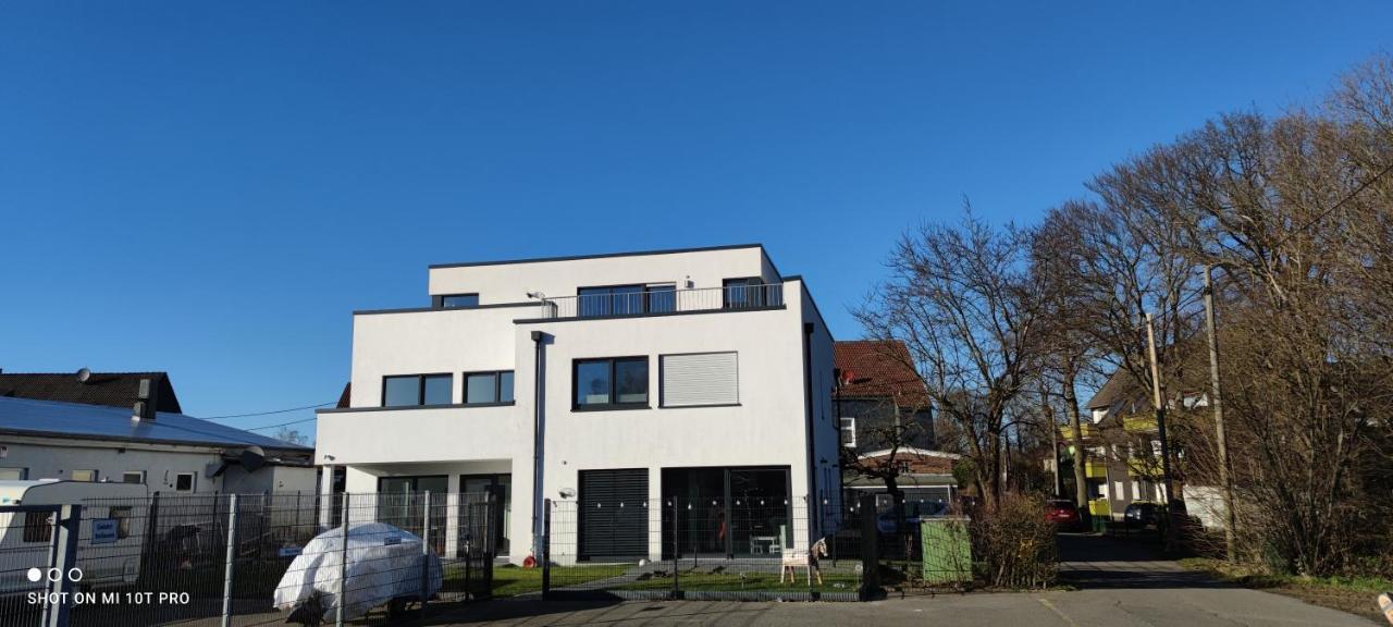 Neue Doppelhaushaelfte Mit Terrasse, Balkon Und Garten Daire Remscheid Dış mekan fotoğraf